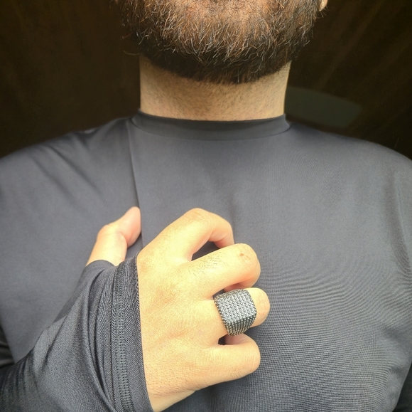 Stainless Steel Ring Size 11 - Picture 4 of 5